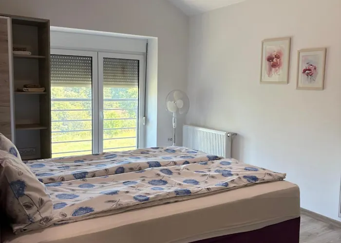 Fruska Gora Apartamento Novi Sad